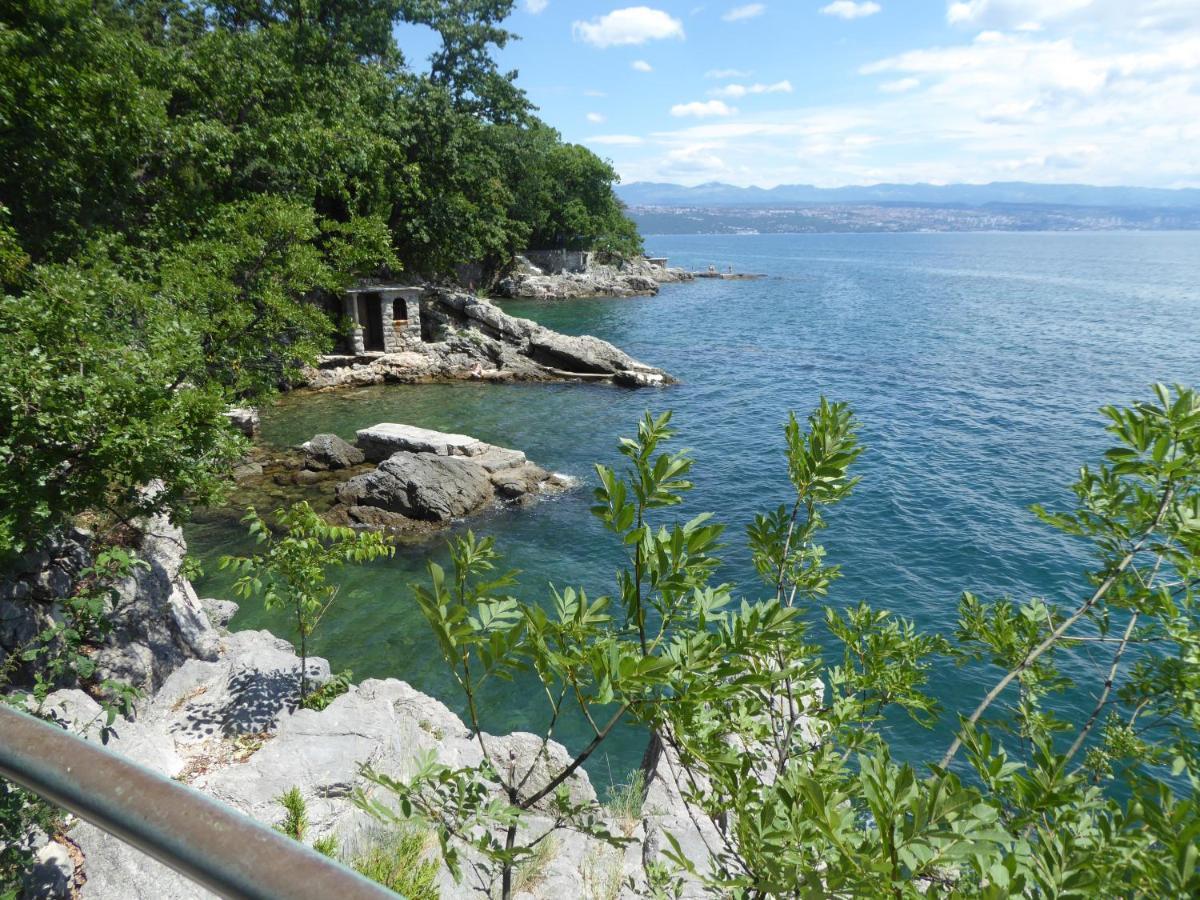 Villa Annika Lovran Exteriér fotografie