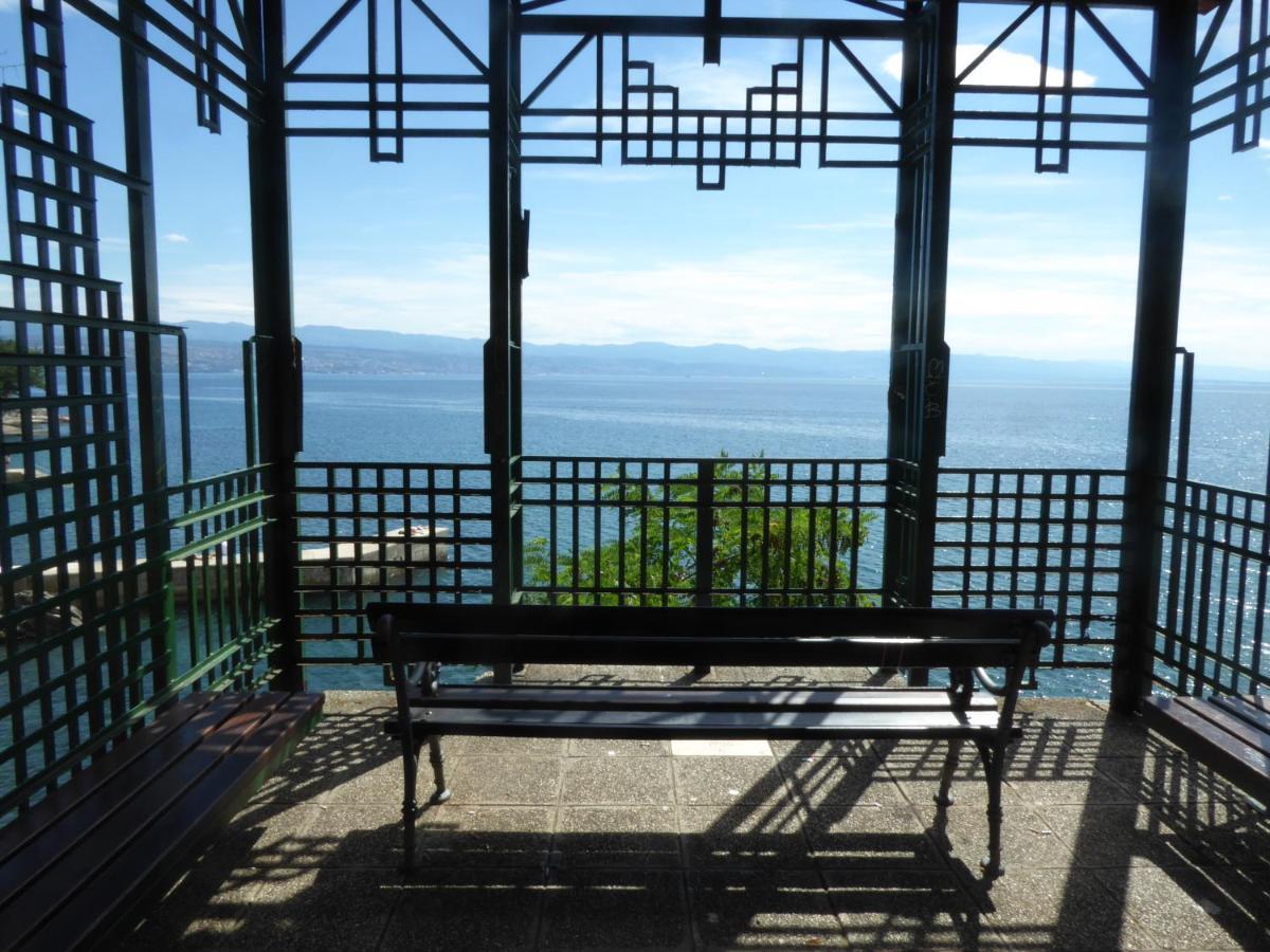 Villa Annika Lovran Exteriér fotografie